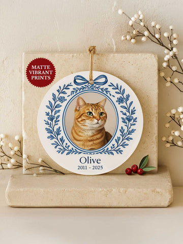 Cat Memorial Ornament – Photo Laurel Bow